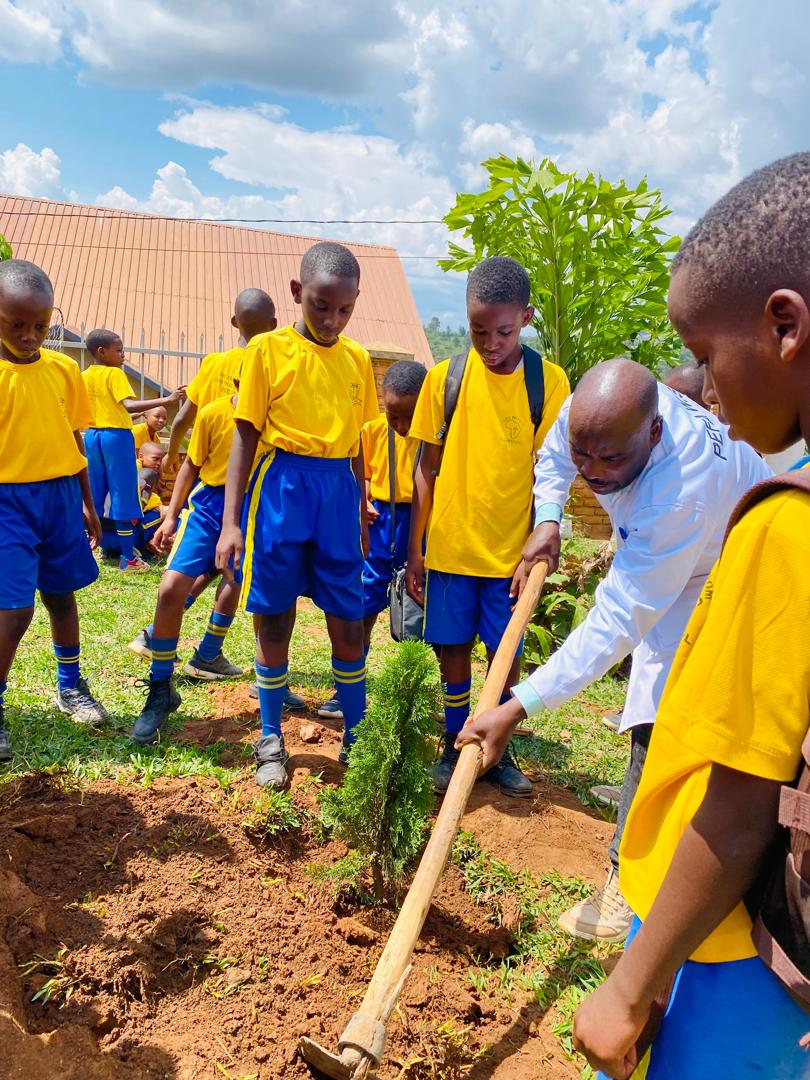 UMUGANDA: GROWING TOGETHER FOR A GREENER FUTURE